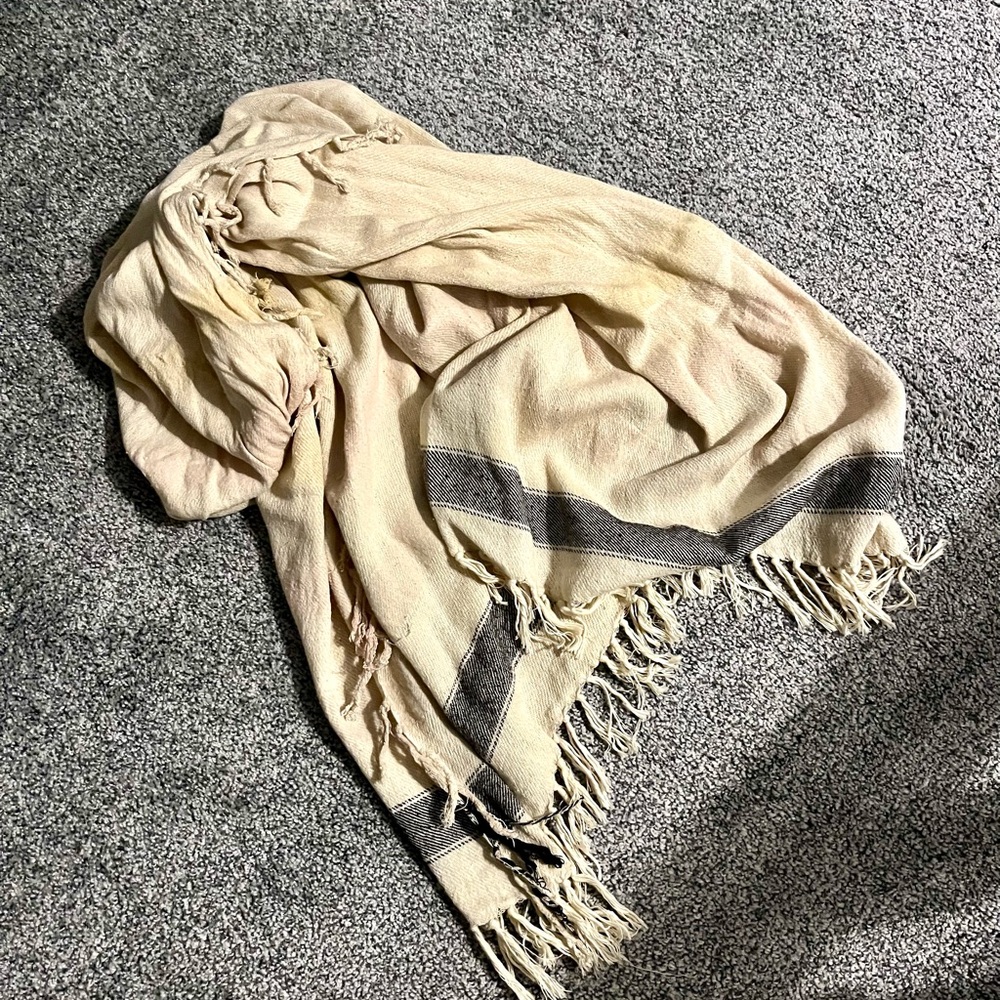 Loft scarf